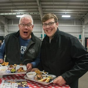 Meet your Posher, Clay